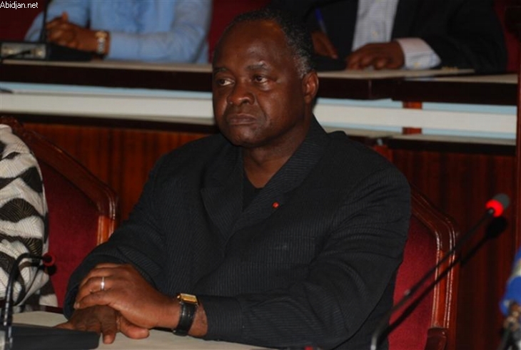 Visite des Wê à Mama/ rumeur de mort : Hubert Oulaye dément